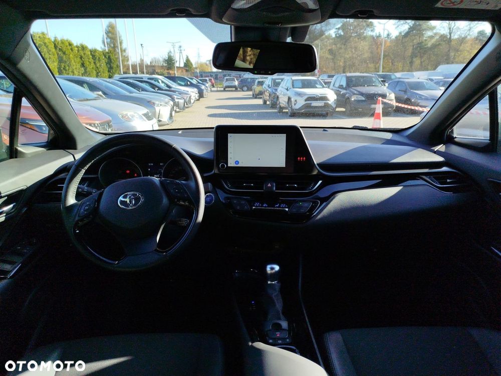 Toyota C-HR - 12