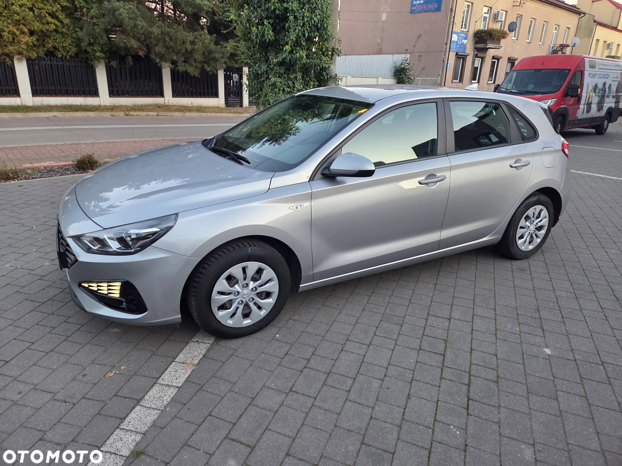 Hyundai i30 1.5 DPI Classic + - 17