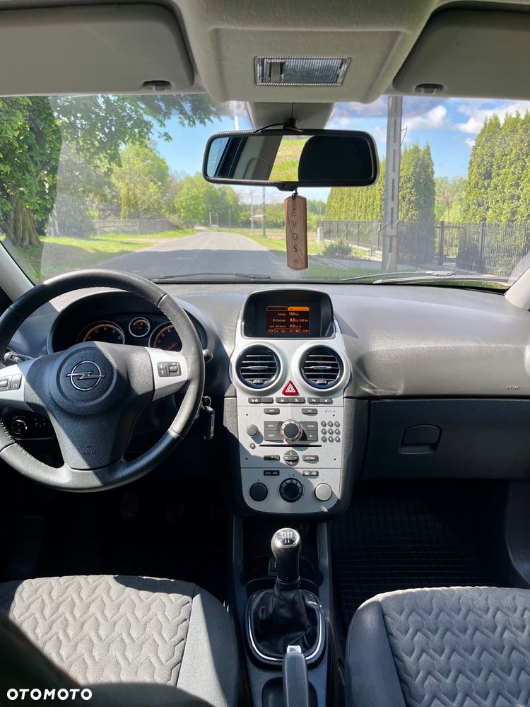 Opel Corsa 1.4 16V Color Edition - 23