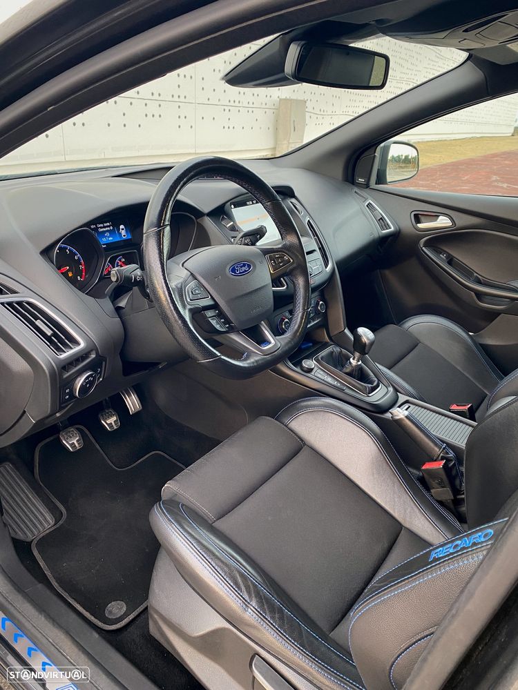 Ford Focus 2.3 EcoBoost S&S 4WD RS - 17