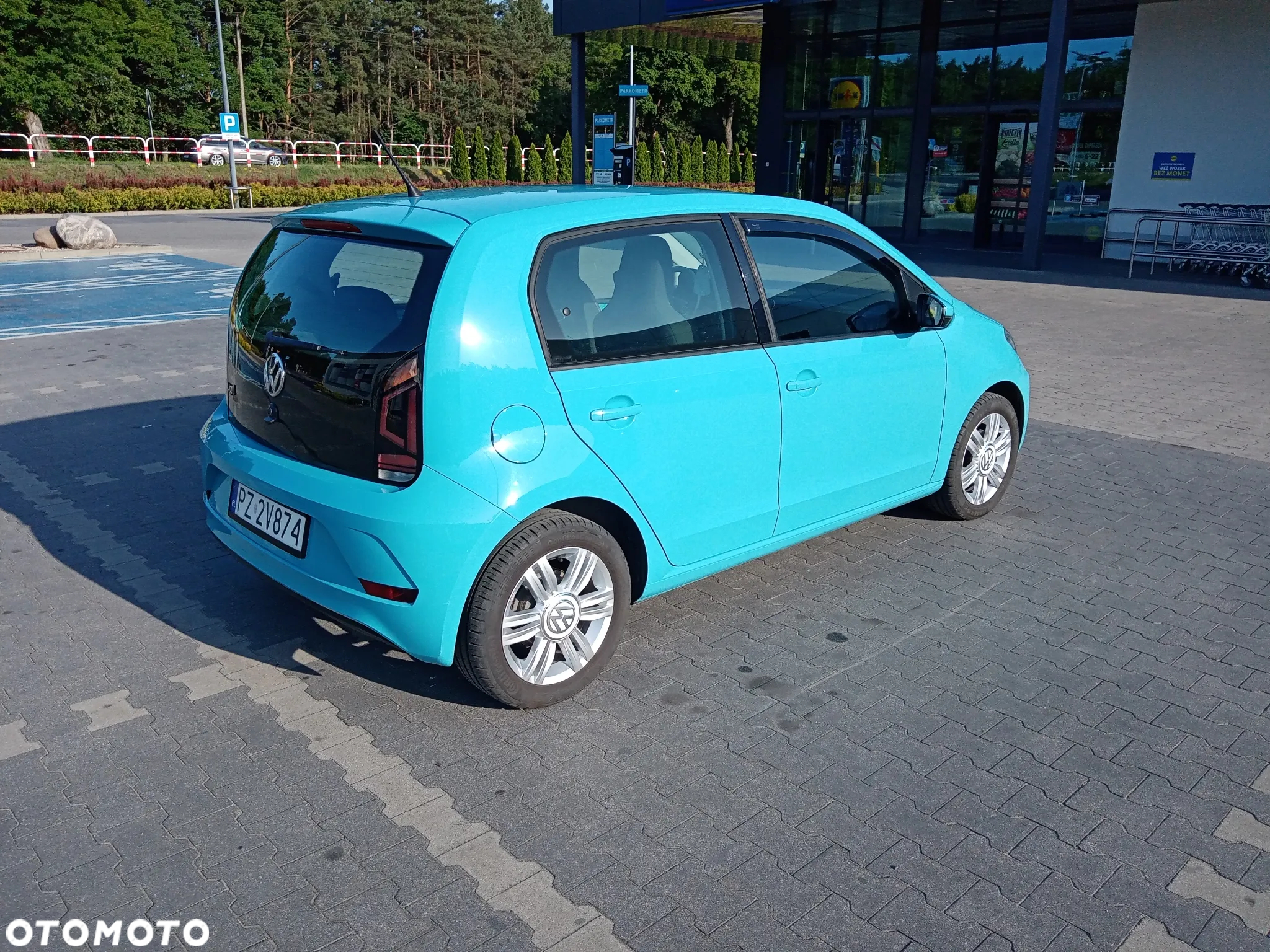 Volkswagen up! - 6