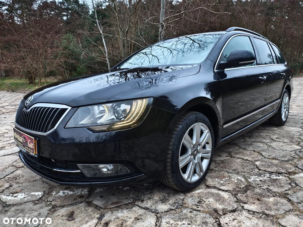 Skoda Superb 2.0 TDI PD Elegance - 1