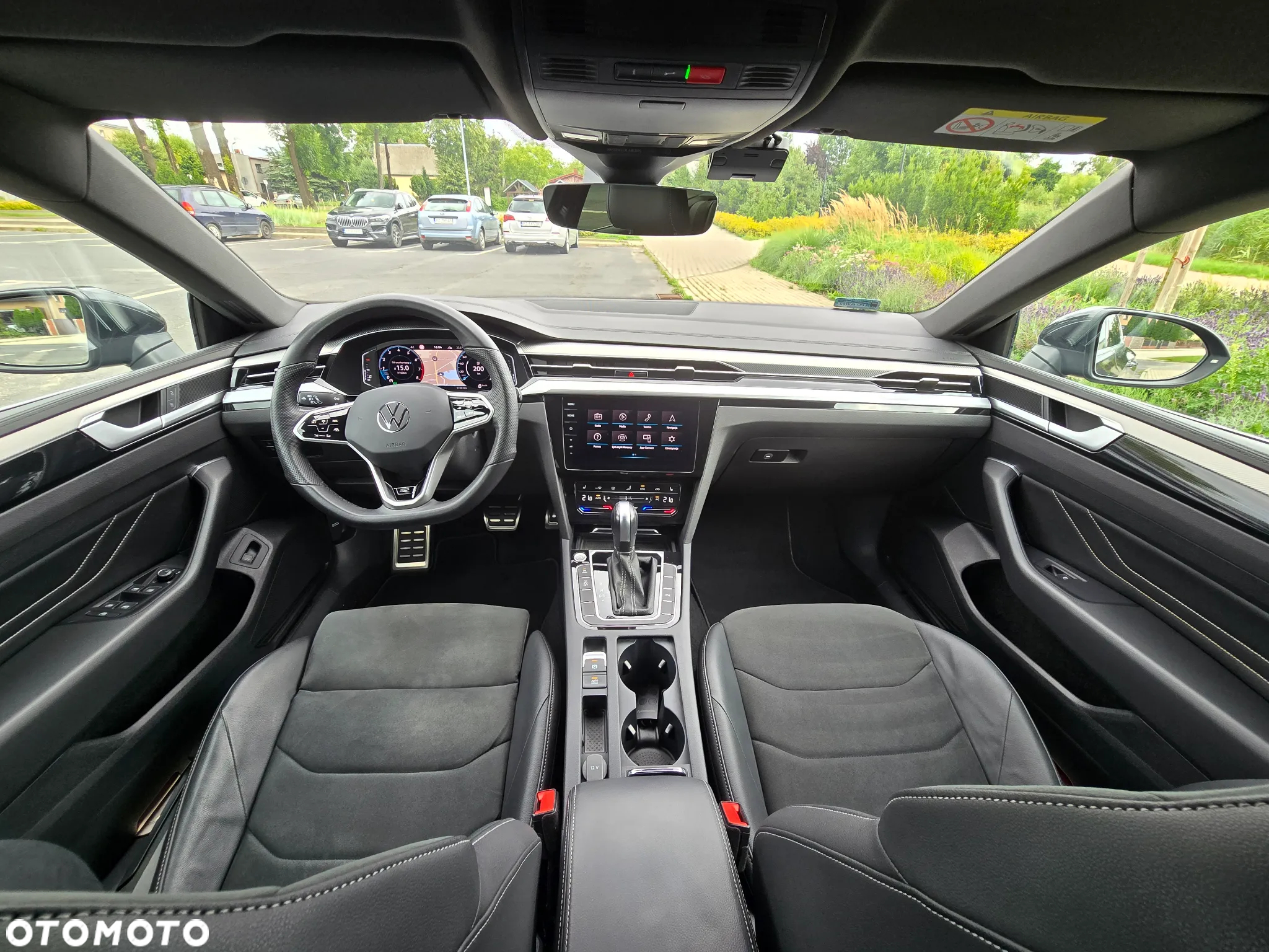 Volkswagen Arteon 2.0 TSI R-Line DSG - 25