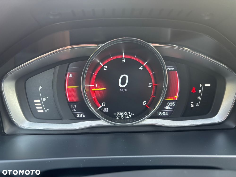 Volvo V60 Cross Country D3 Drive-E Kinetic - 19