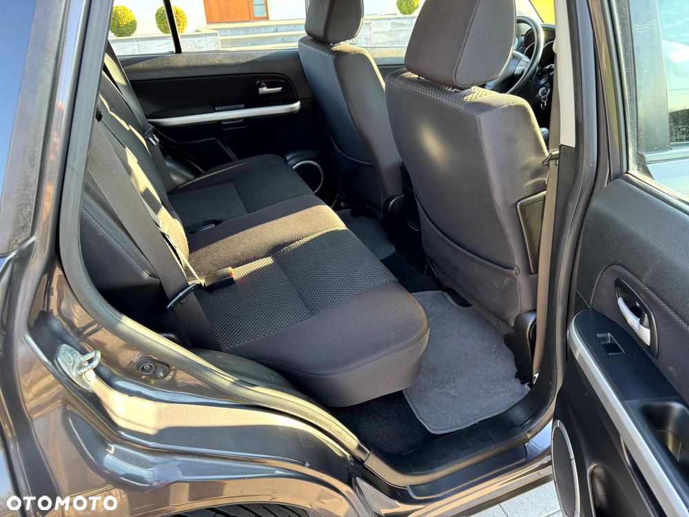 Suzuki Grand Vitara - 14