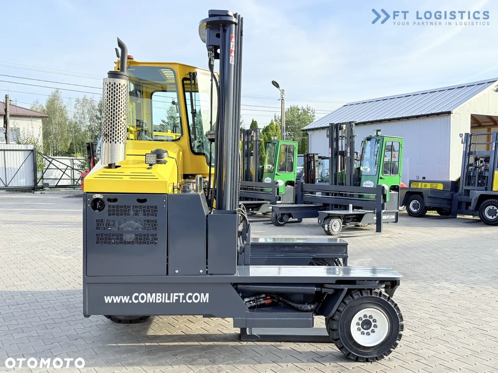 Combilift WÓZEK CZTEROKIERUNKOWY - WIELOKIERUNKOWY / C5000XL / GAS / TRIPLEX 6000MM / WOLNY SKOK / POZYCJONER WIDEŁ / OGRZEWANIE / WYSUWNE WIDŁY 1200/2000MM / PEŁNA OGRZEWANA KABINA / STAN IDEALNY / Szeroka oferta wózków czterokierunkowych i bocznych, dopasowanych do różnorodnych potrzeb i zastosowań - 7