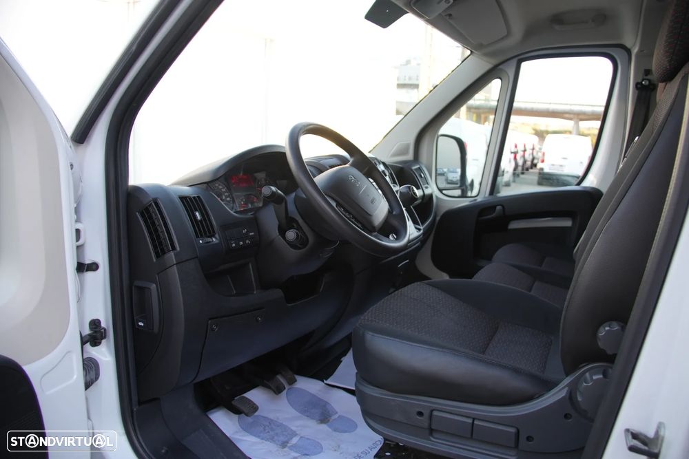 Peugeot Boxer L4H2 2.2BlueHDI 165cv - 9