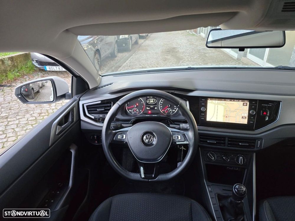 VW Polo 1.0 Confortline Nav - 17