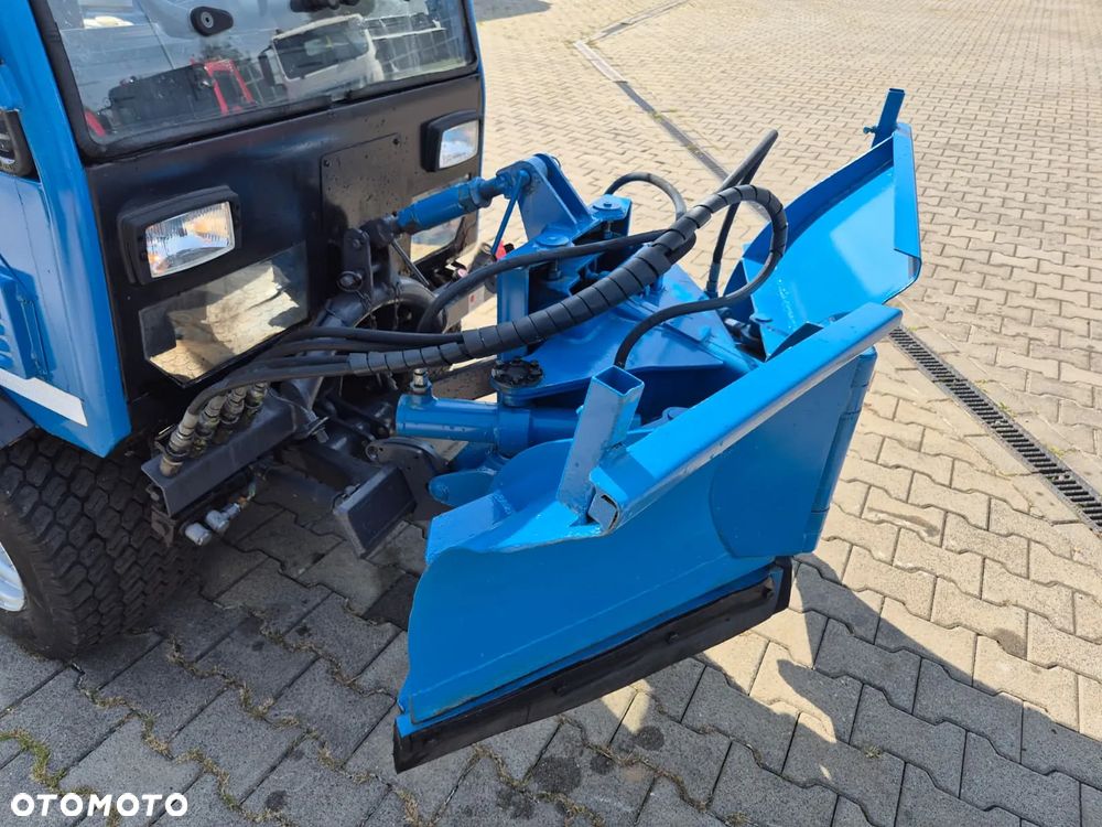 Holder C245 4WD / Nośnik narzędzi / Pług do śniegu / WOM PRZÓD I TYŁ / 4X4 / SUPER STAN - 21