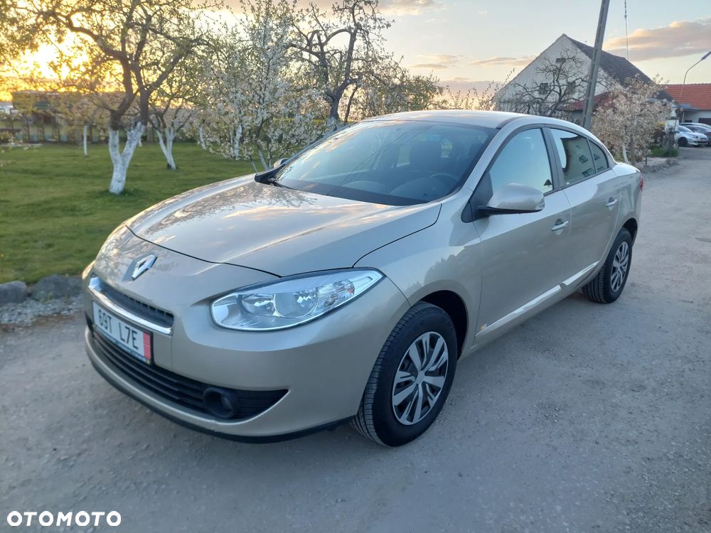Renault Fluence 1.6 16V 110 Expression - 14