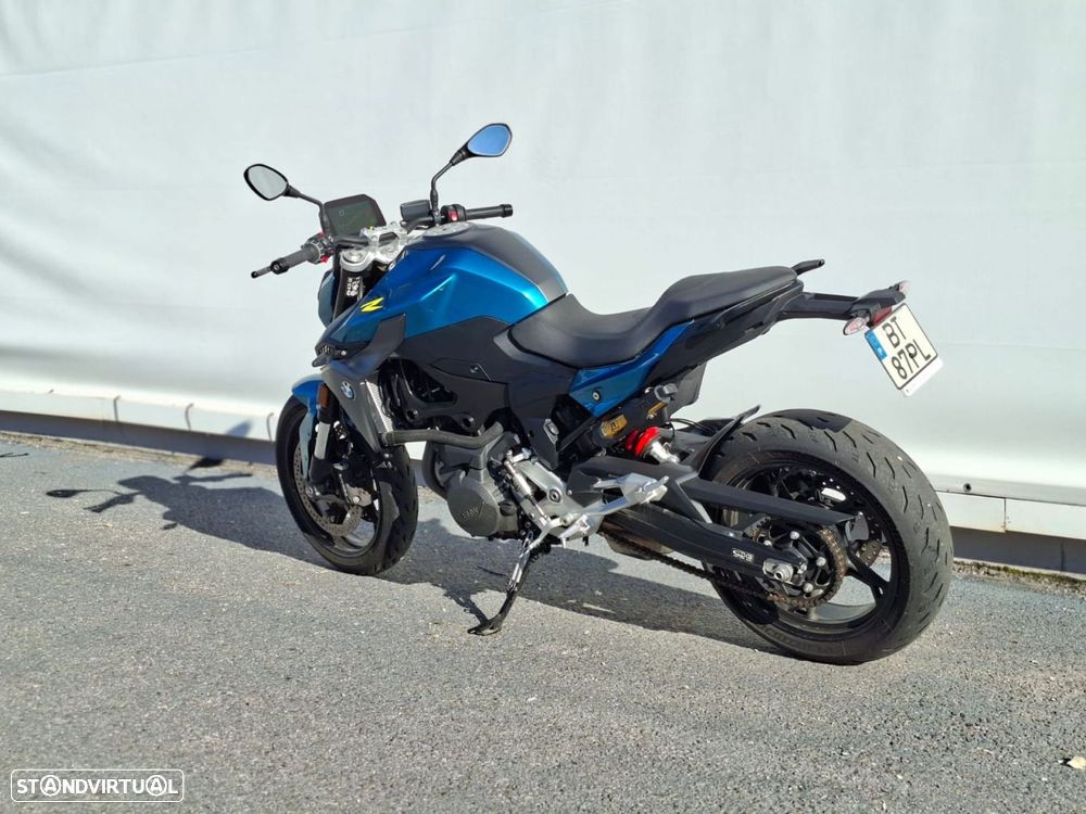 BMW F 900 R Azul Snapper Rocks - 11