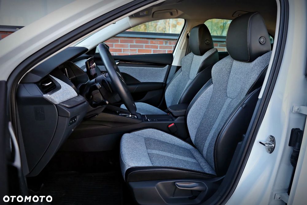 Skoda Octavia 2.0 TDI Selection DSG - 23