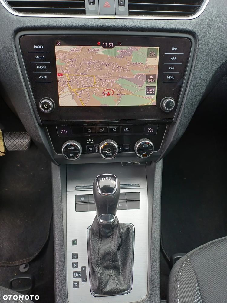 Skoda Octavia 1.6 TDI DSG Clever - 19