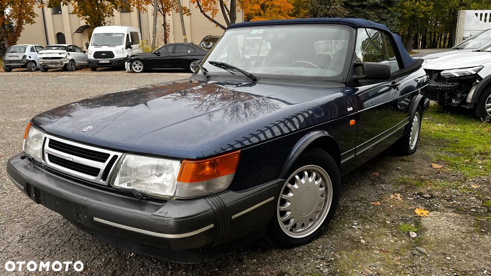 Saab 900 - 2