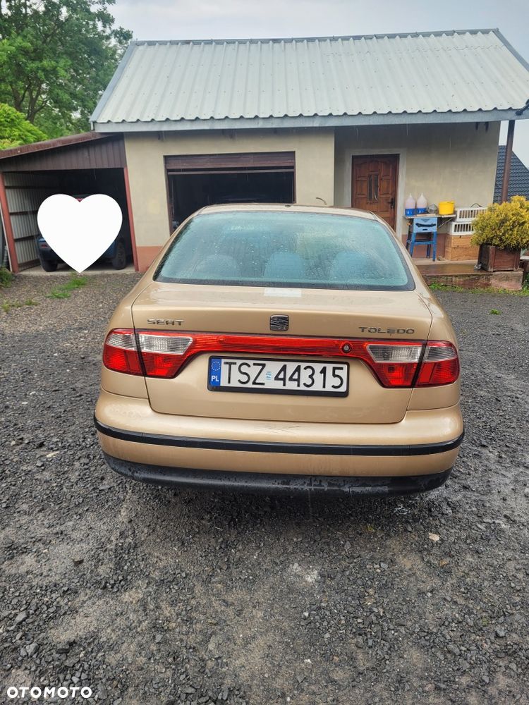 Seat Toledo - 3