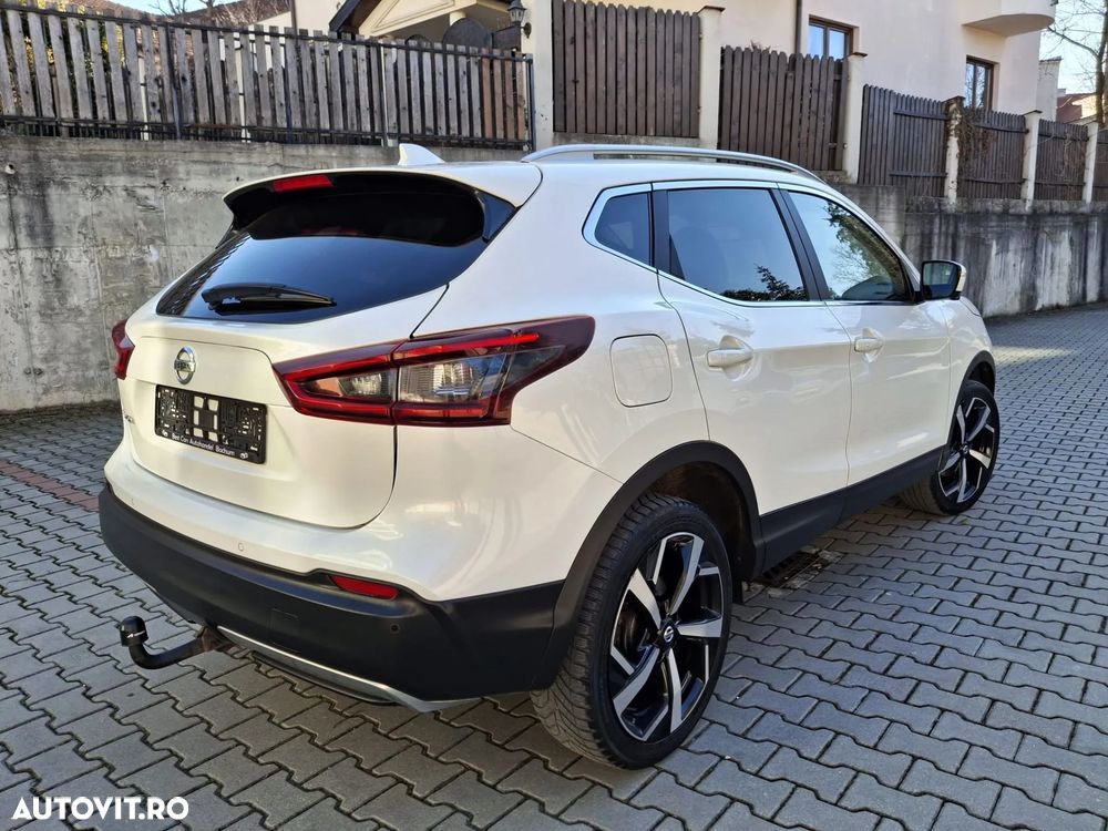 Nissan Qashqai 1.3 DIG-T DCT TEKNA+ - 4