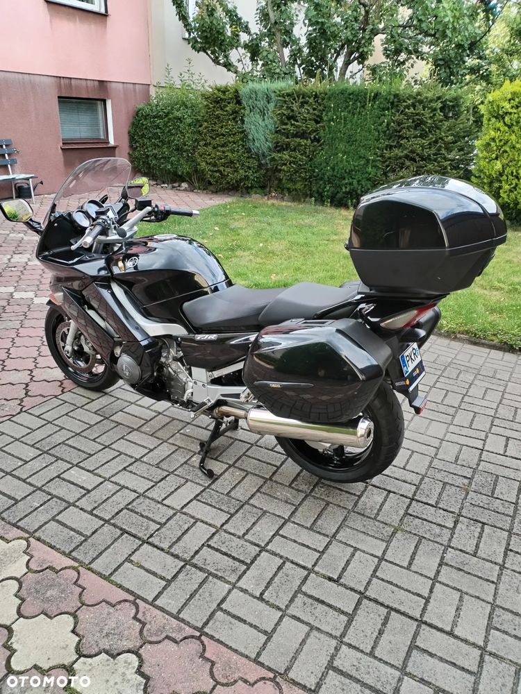 Yamaha FJR - 7
