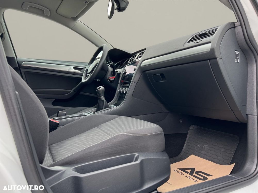 VOLKSWAGEN Golf 2020 — imagine 19