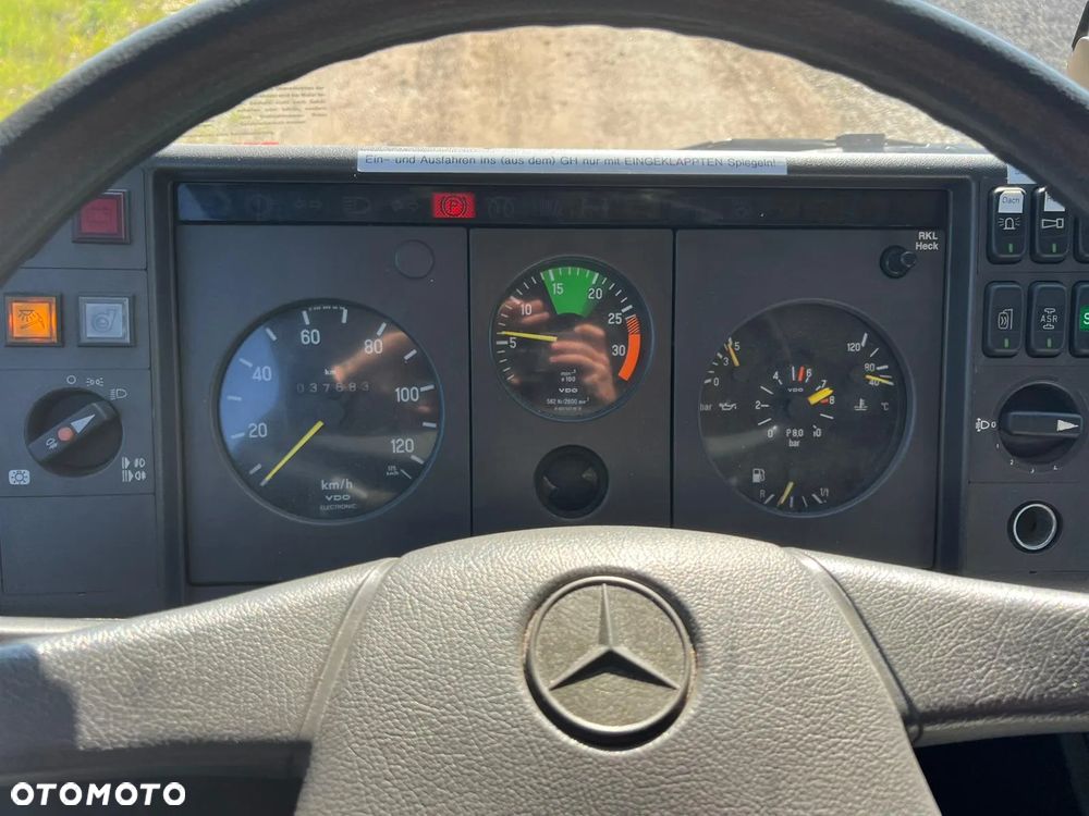 Mercedes-Benz 814F Wóz strażacki - 29