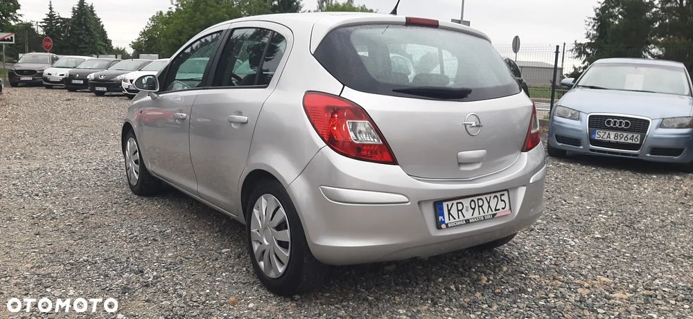 Opel Corsa - 10