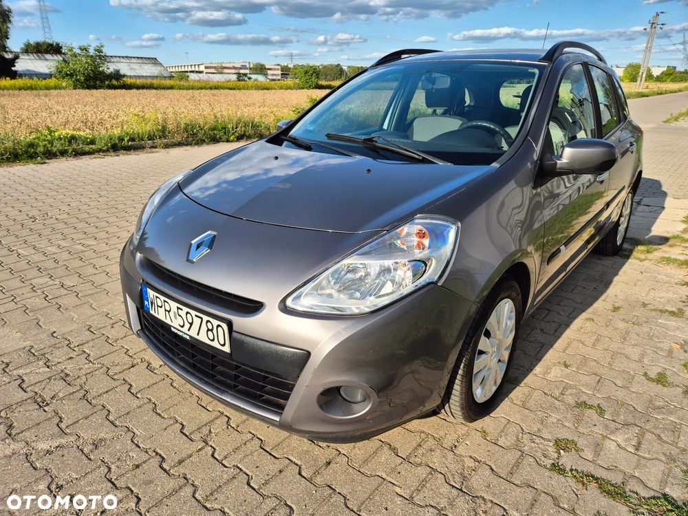 Renault Clio - 16