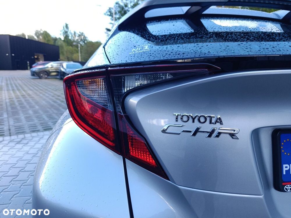 Toyota C-HR 1.8 Hybrid GPF Comfort - 36