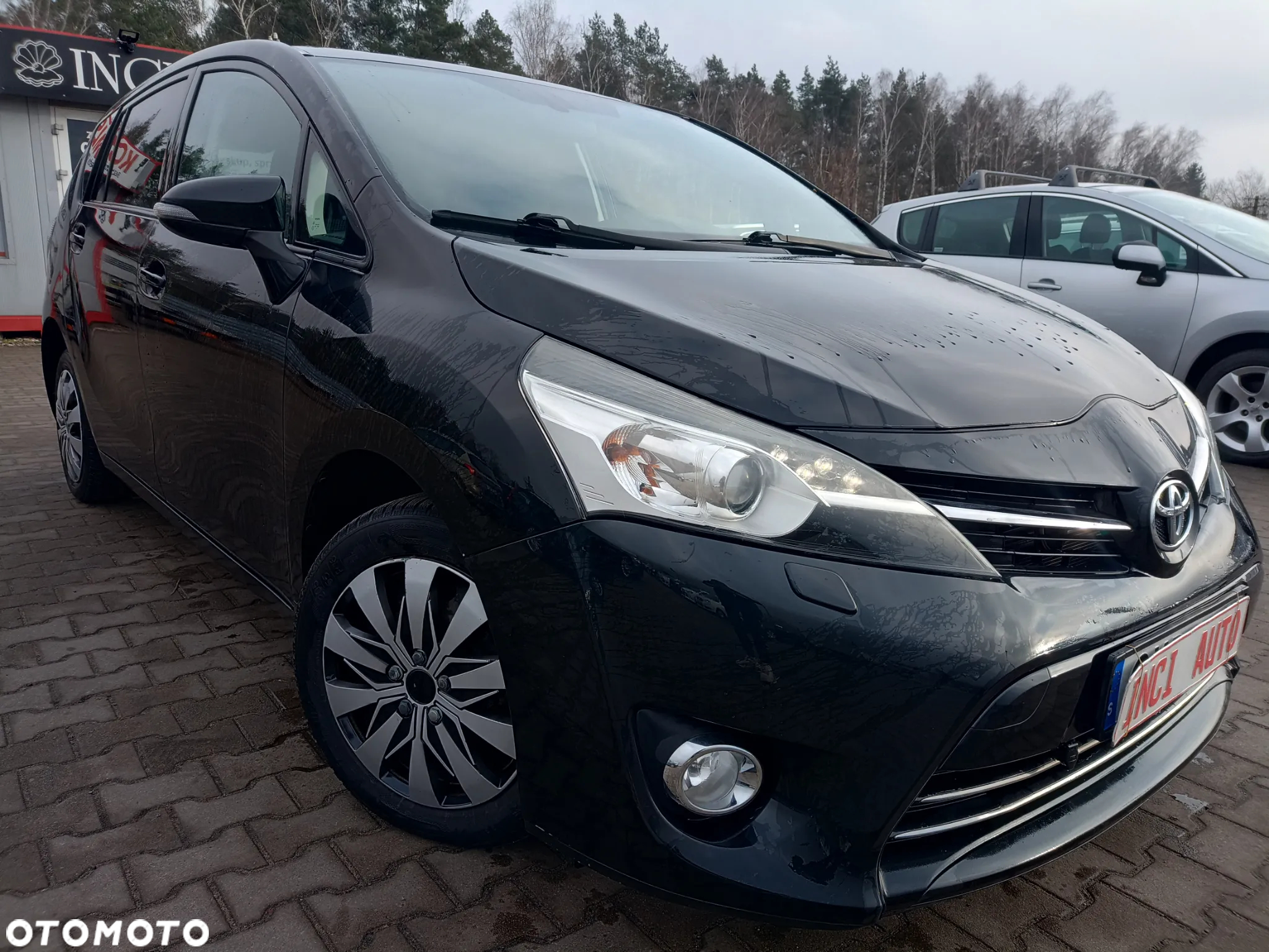 Toyota Verso 1.6 D-4D 7-Sitzer Start/Stop Edition S - 2