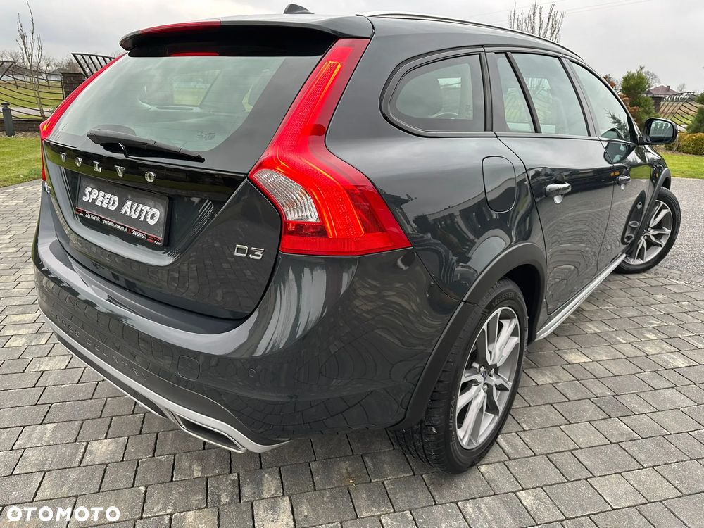 Volvo V60 D3 Drive-E Summum - 4