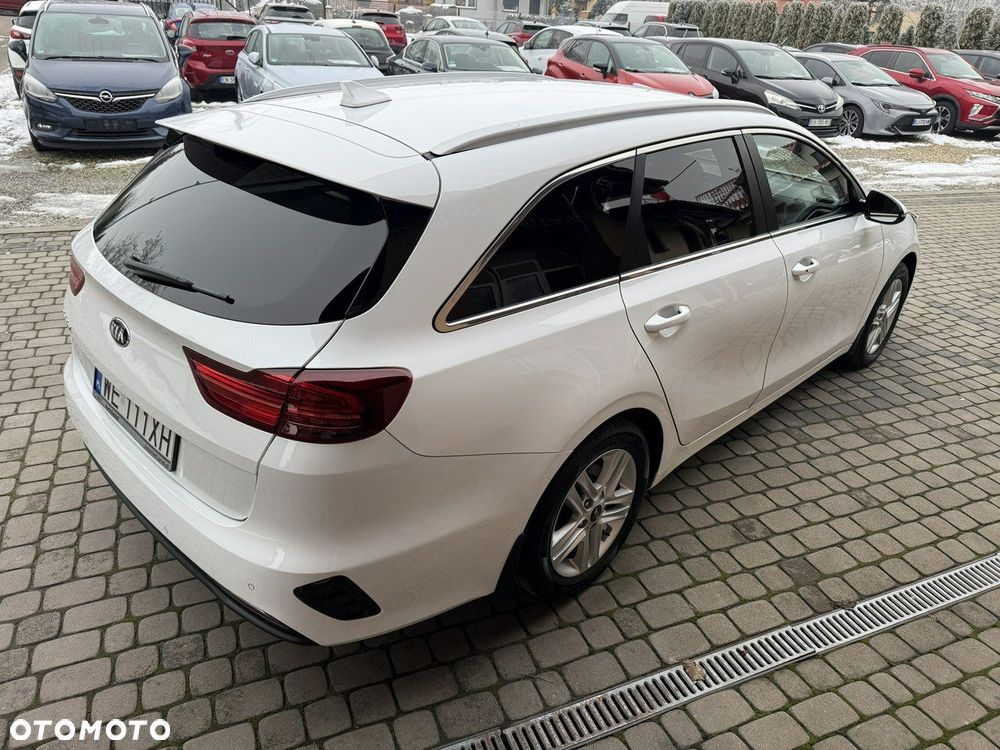 Kia Ceed 1.4 T-GDI L Business Line Plus DCT - 6