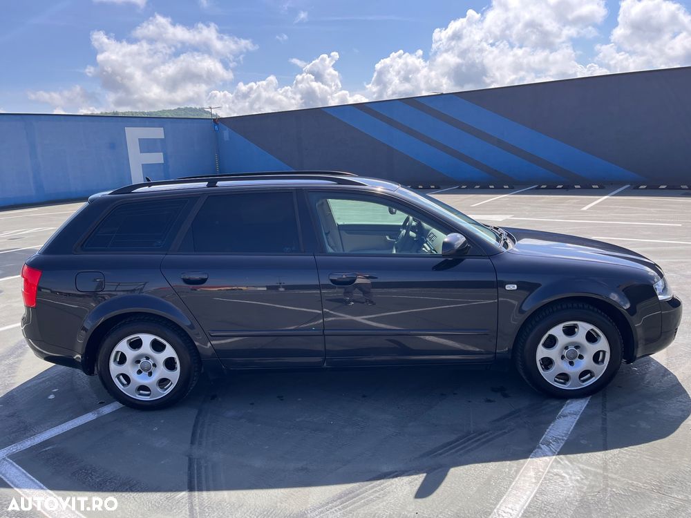 Audi A4 1.8 T Aut - 4
