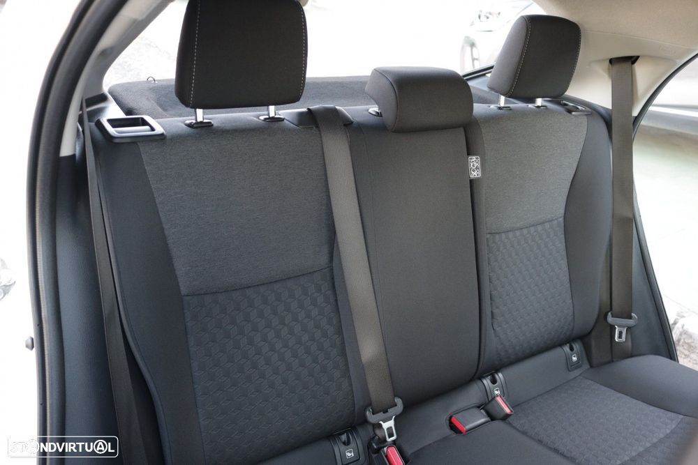 Toyota Yaris 1.5 HDF Comfort Plus - 21