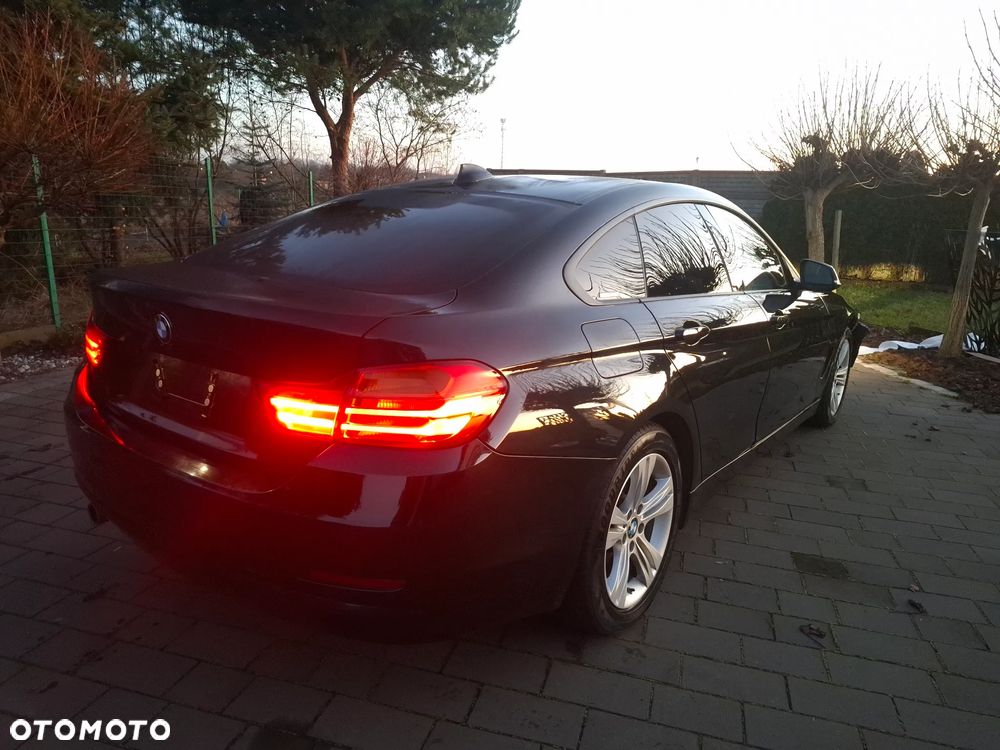 BMW Seria 4 420d Sport-Aut Sport Line - 2