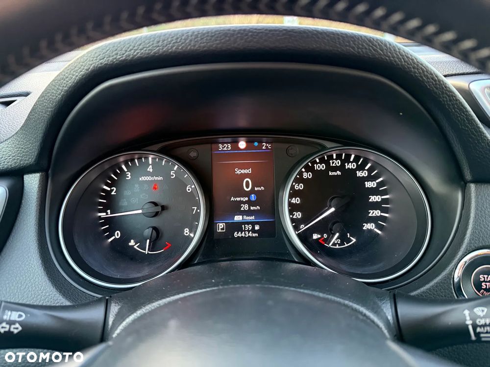 Nissan Qashqai 1.3 DIG-T Tekna DCT - 26