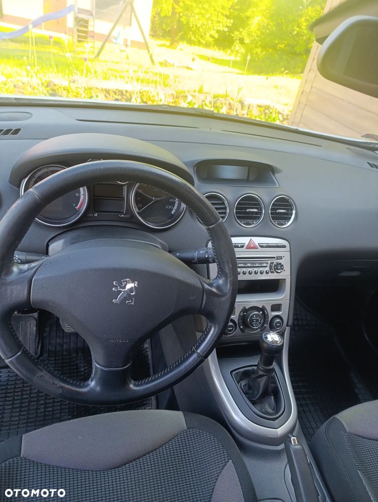 Peugeot 308 1.6 Trendy - 9