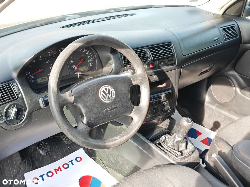 Volkswagen Golf 1.4 Comfortline - 15