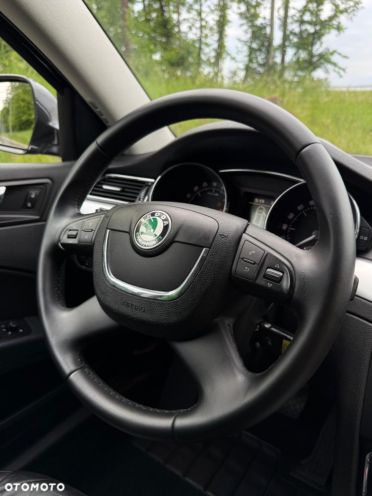 Skoda Superb - 19