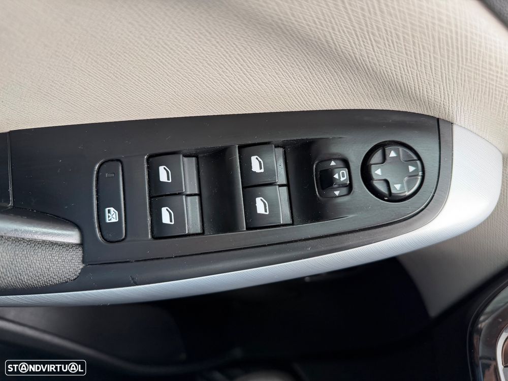 Citroën C4 Grand Picasso - 23