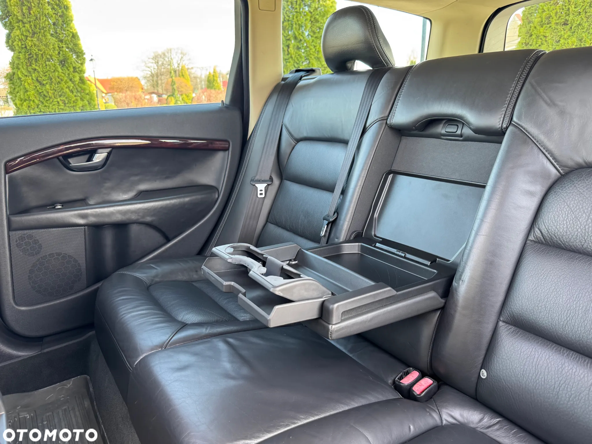 Volvo XC 70 - 18