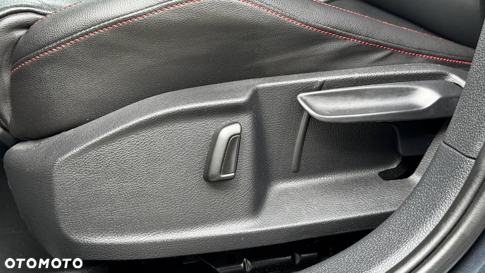 Volkswagen Golf 2.0 TSI OPF DSG GTI - 34