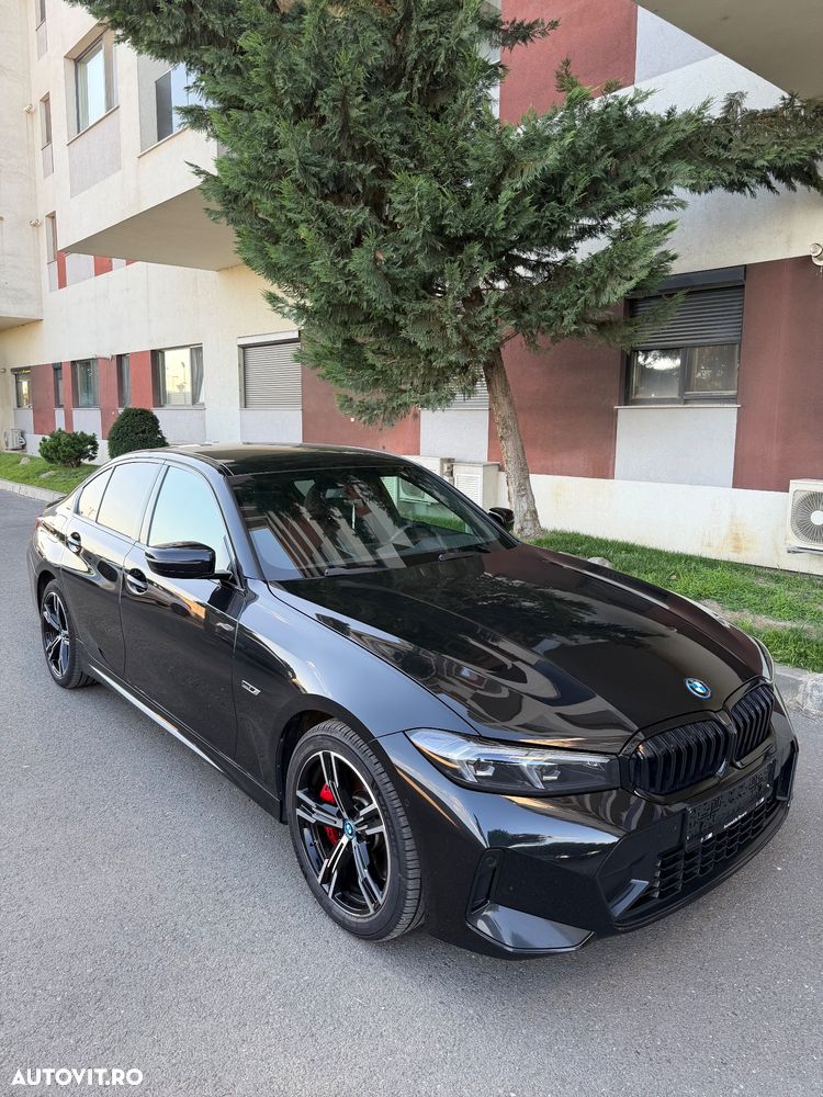 BMW 3 Series 2023 — imagine 6