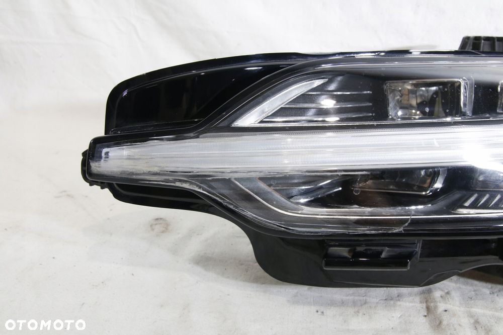 reflektor lampa mid full led europa oryginał volvo s60 3 v60 ii 2 2018-2024 - 4
