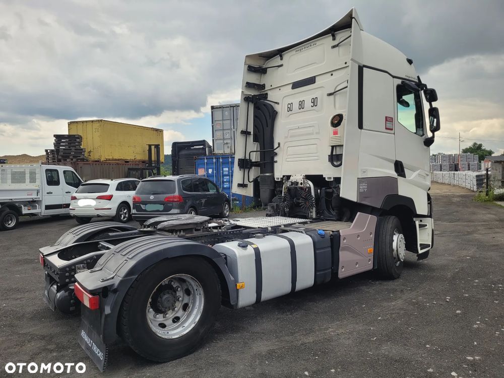 Renault T-480 - 4