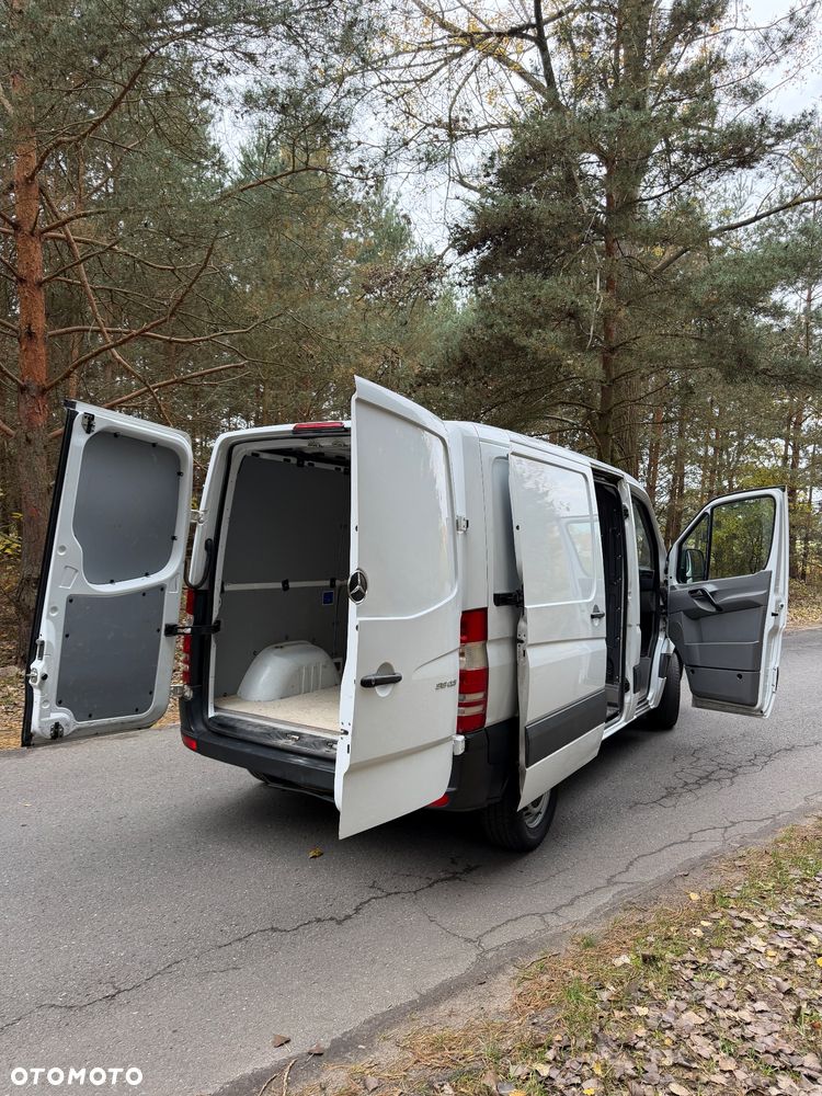 Mercedes-Benz Sprinter - 18
