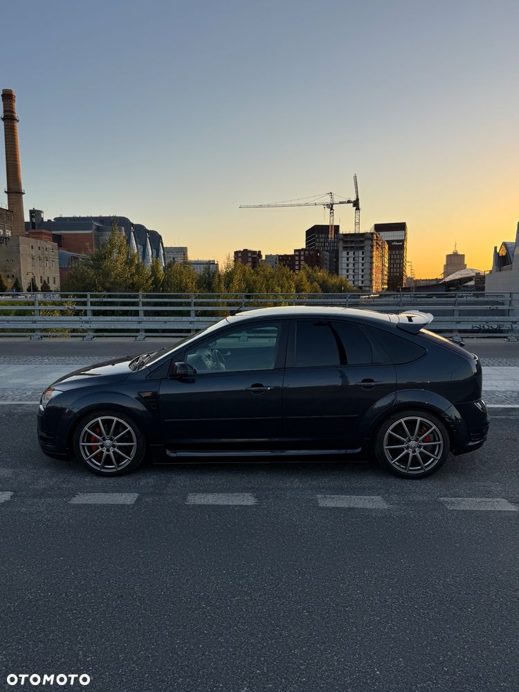 Ford Focus - 8