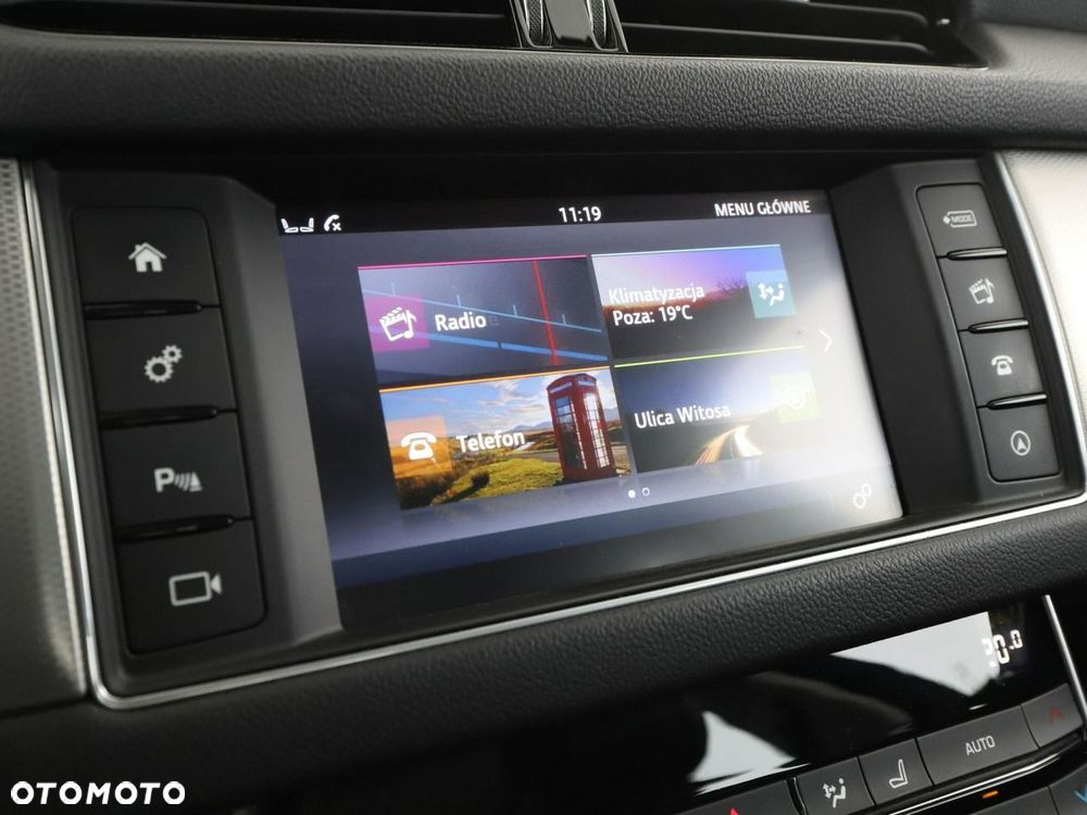 Jaguar XF E-Performance Prestige - 24