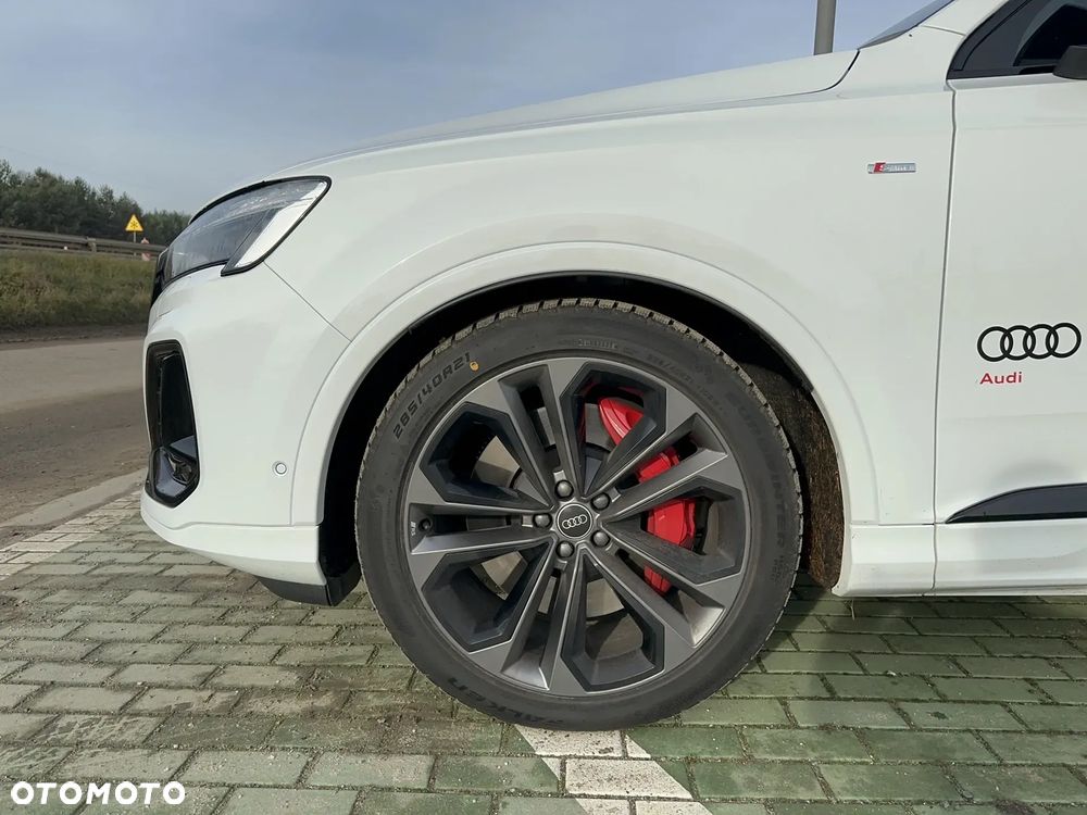Audi Q7 60 TFSI e PHEV Quattro S Line Tiptr - 14