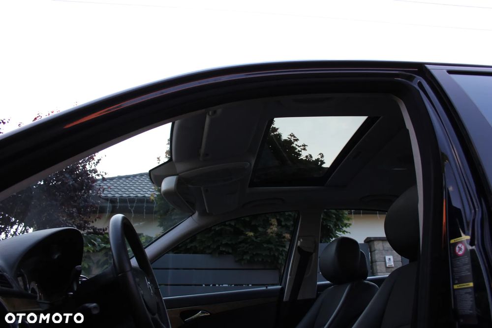 Mercedes-Benz Klasa E 200 Kompressor Avantgarde - 16