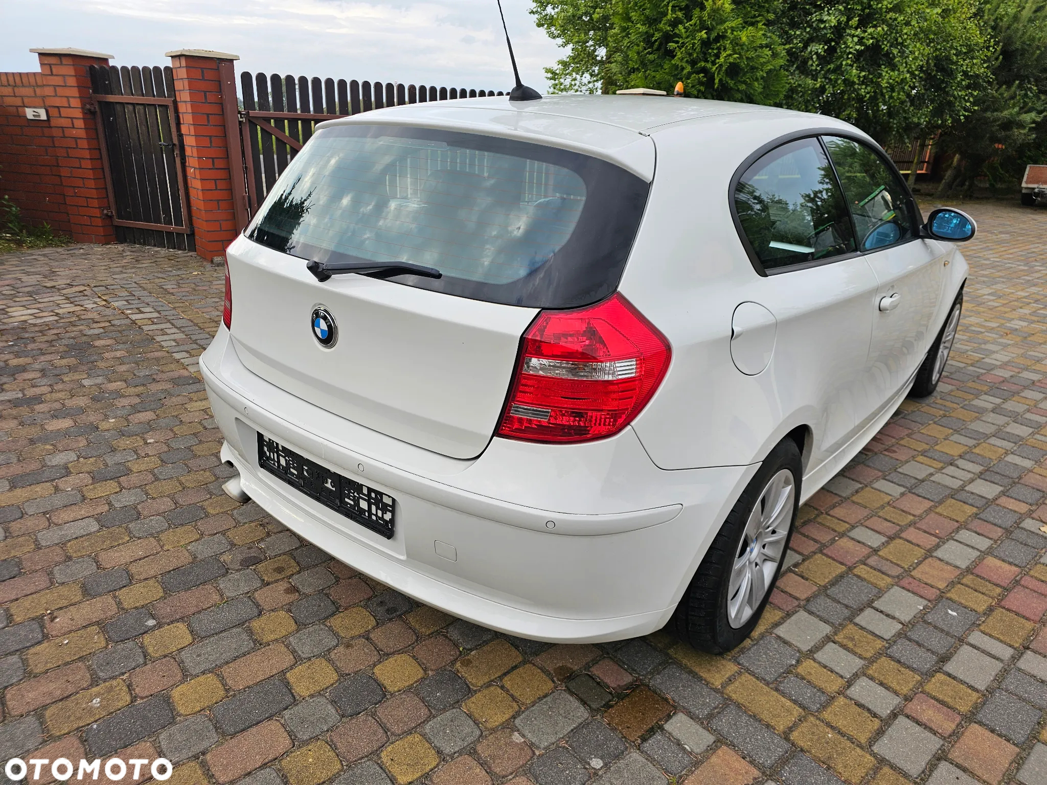 BMW Seria 1 116i - 3
