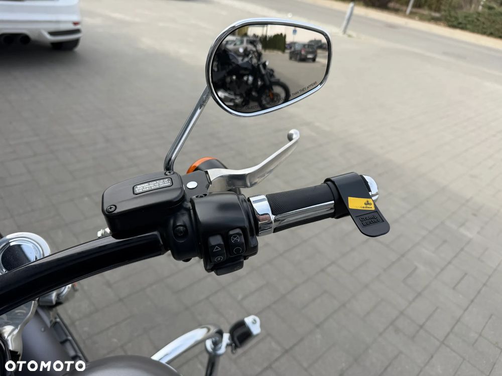 Harley-Davidson FXSB Breakout - 10