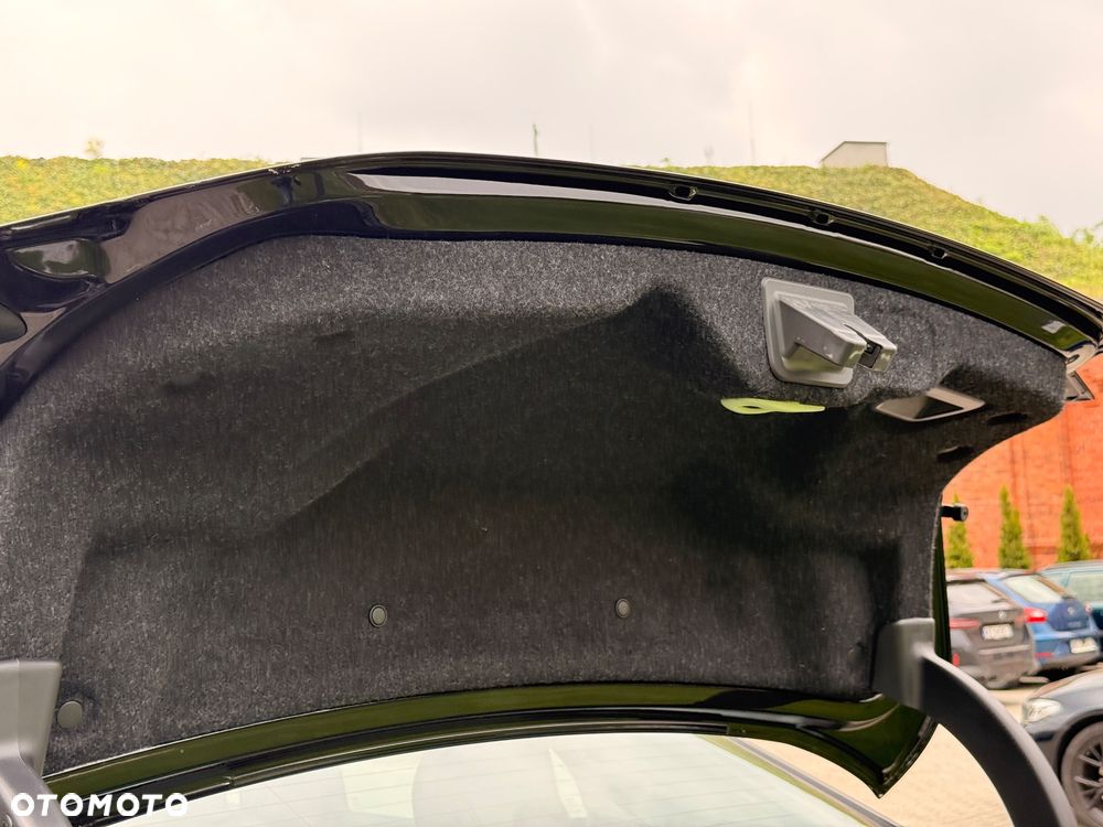 Volvo S60 B5 B AWD Plus Dark - 38